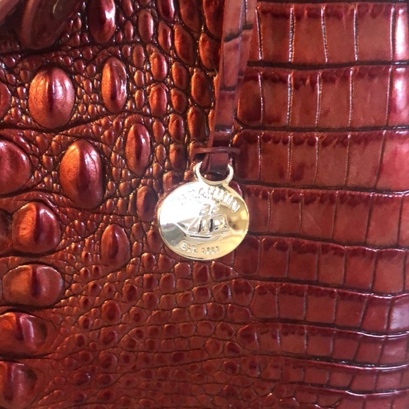 Brahmin tabitha in chili excellent condition. Also have matching wallet listed - Picture 2 of 7